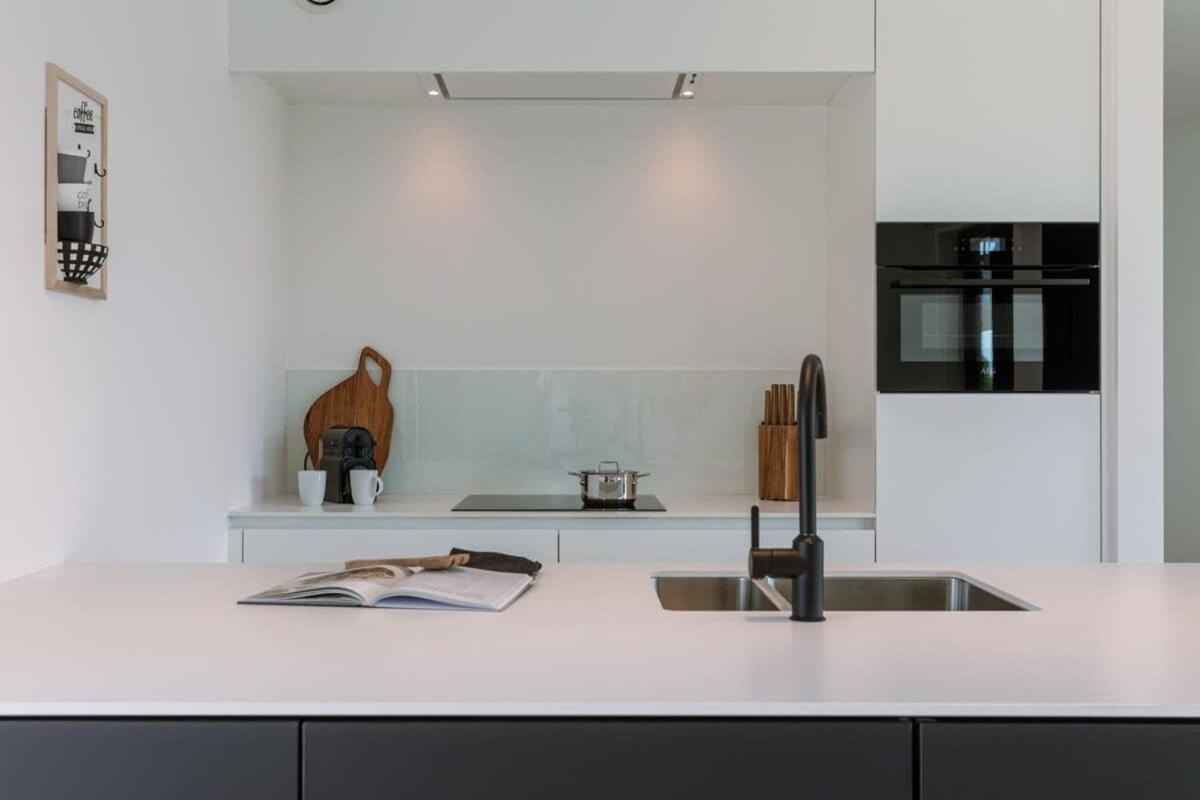New, Luxurious And Modern Apartment With Private Parking Koksijde Exteriér fotografie